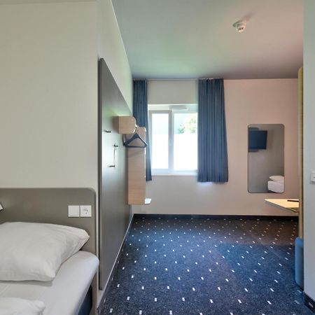 B&B Hotel Bielefeld-City Екстер'єр фото